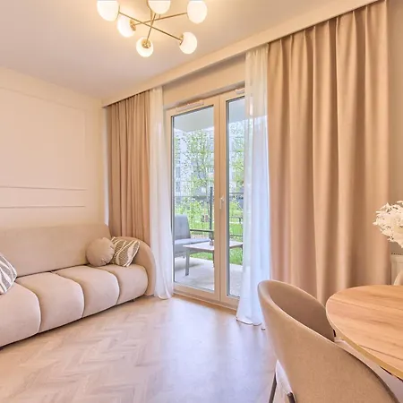 Appartement Prime Riverside In The Old Town Neighborhood , Private Garden Gdańsk
